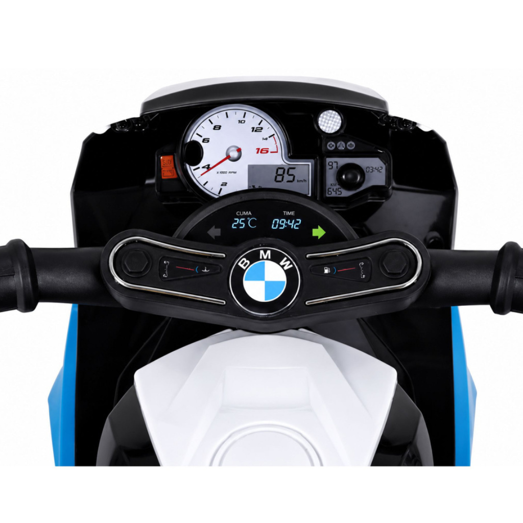 Řídítka a dekorativní přístrojová deska BMW S1000RR